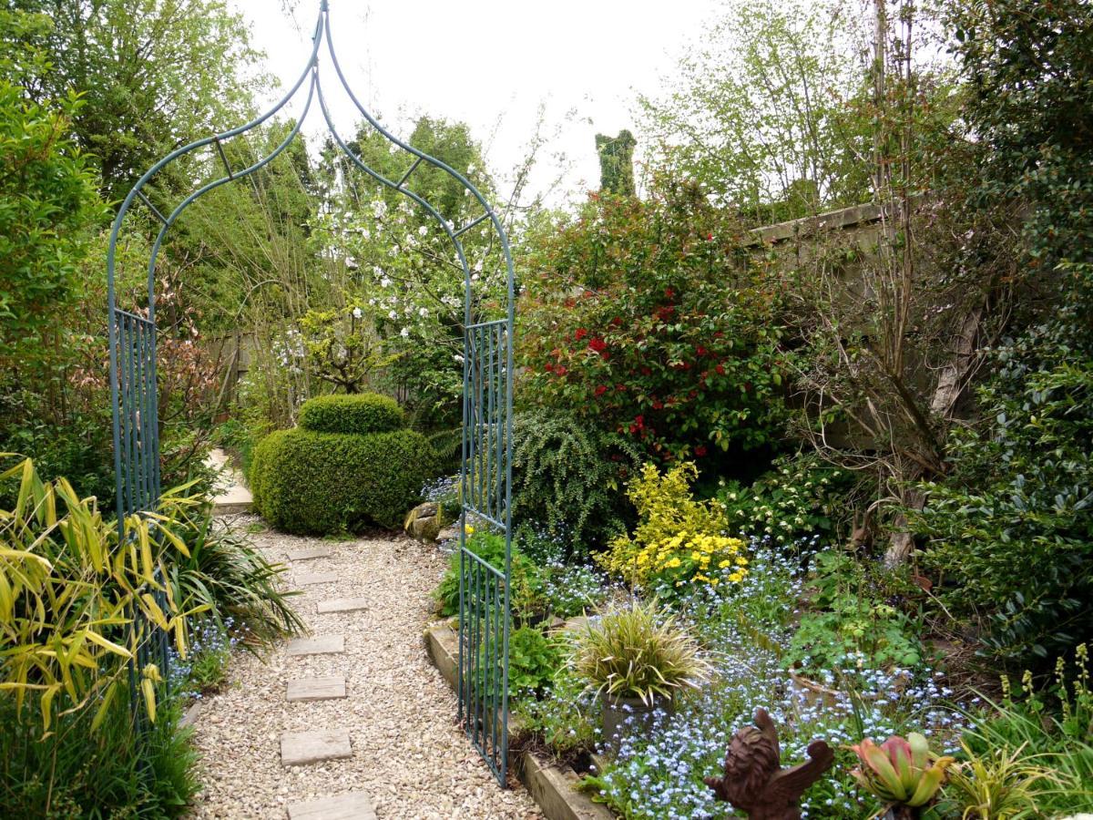 Cosy Stone Cottage, The Bungalow Perrotts Brook Cirencester Eksteriør billede