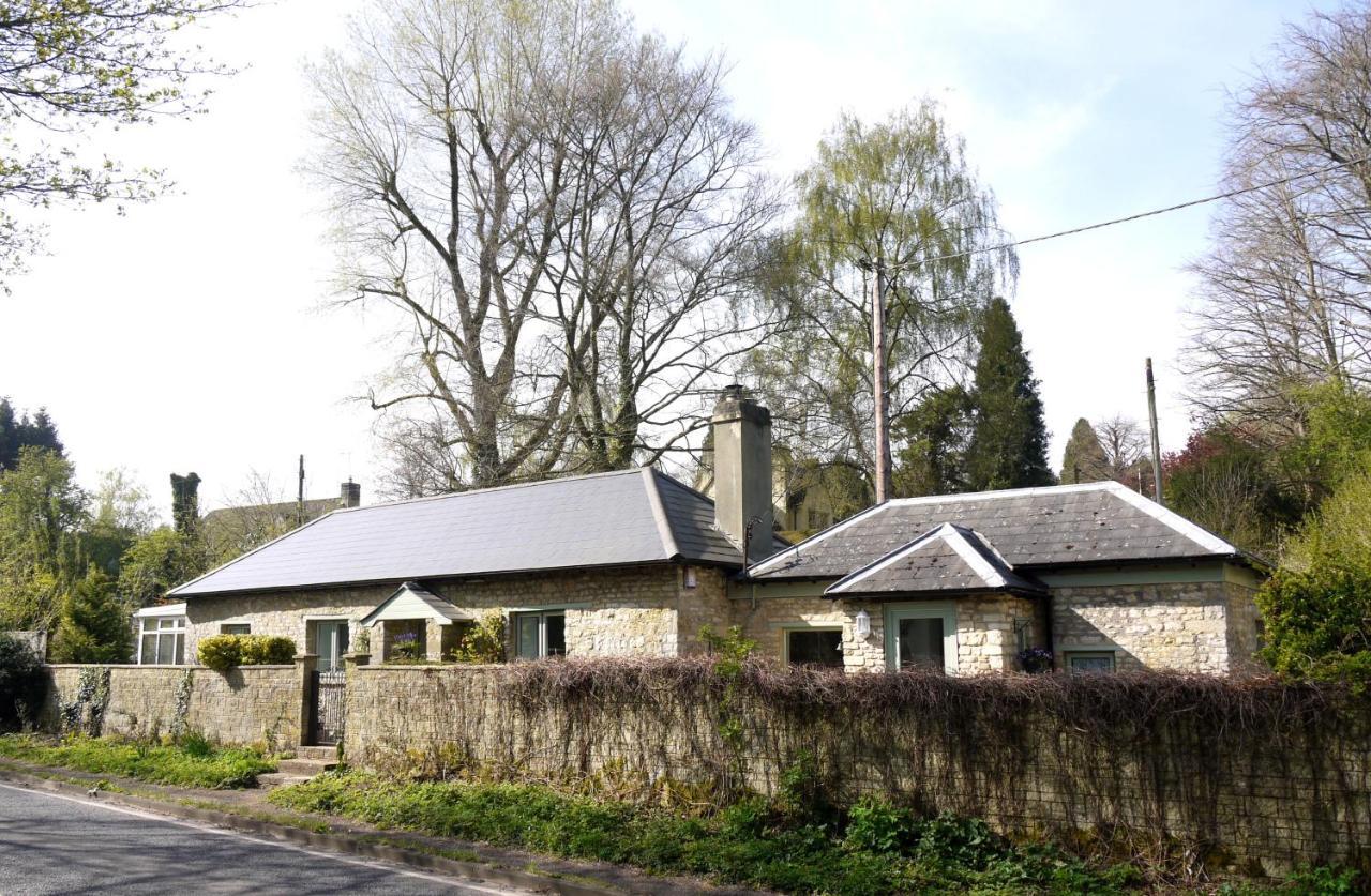 Cosy Stone Cottage, The Bungalow Perrotts Brook Cirencester Eksteriør billede