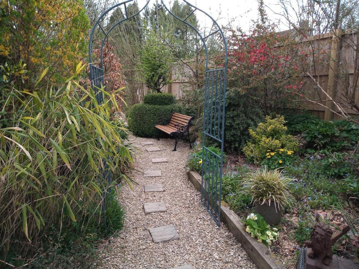 Cosy Stone Cottage, The Bungalow Perrotts Brook Cirencester Eksteriør billede